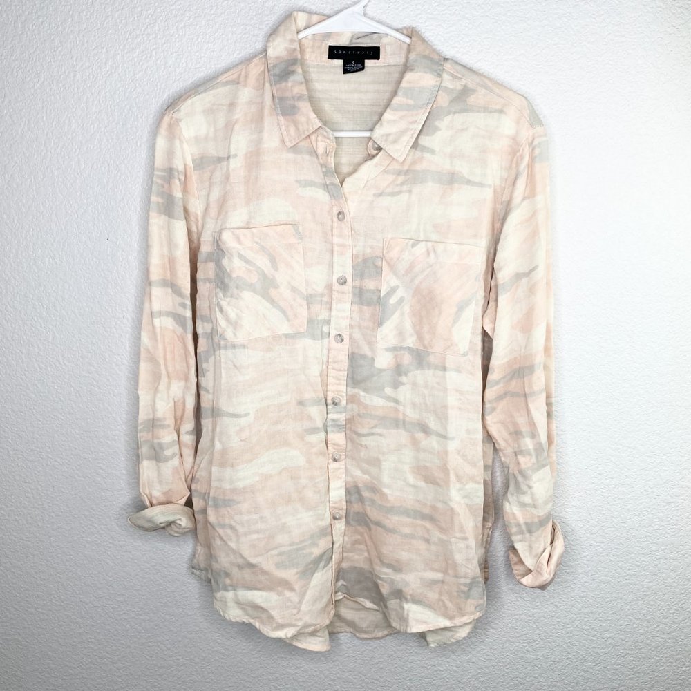 NWOT Sanctuary Favorite Boyfriend Shirt Camo Pink - Picture 3 of 13